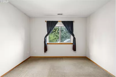 13325 SE Ramona St, Portland, OR 97236 - Photo 25