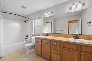 13325 SE Ramona St, Portland, OR 97236 - Photo 33