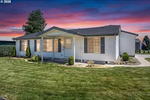 811 NE Paiute Ct, Redmond, OR 97756 - Photo 19