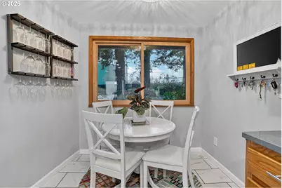 17542 Kirkwood Rd, Gladstone, OR 97027 - Photo 17