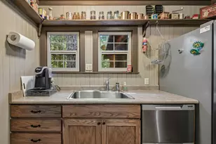 26845 E Rolling Riffle Ln, Rhododendron, OR 97049 - Photo 19