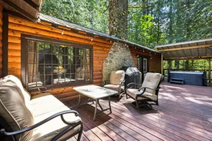 26845 E Rolling Riffle Ln, Rhododendron, OR 97049 - Photo 3