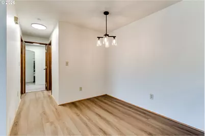 650 Harlow Rd, Springfield, OR 97477 - Photo 11