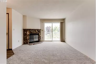 650 Harlow Rd, Springfield, OR 97477 - Photo 5