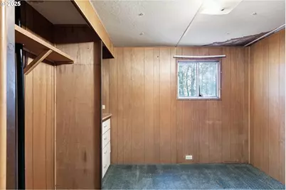 24977 Sturtevant Dr, Veneta, OR 97487 - Photo 33