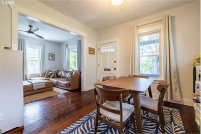 7649 N Willamette Blvd, Portland, OR 97203 - Photo 5