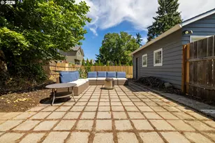 7649 N Willamette Blvd, Portland, OR 97203 - Photo 37