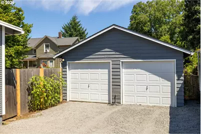 7649 N Willamette Blvd, Portland, OR 97203 - Photo 45