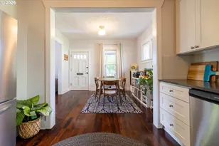 7649 N Willamette Blvd, Portland, OR 97203 - Photo 11