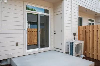 8429 NE Hassalo St, Portland, OR 97220 - Photo 33