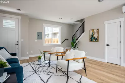 8429 NE Hassalo St, Portland, OR 97220 - Photo 21