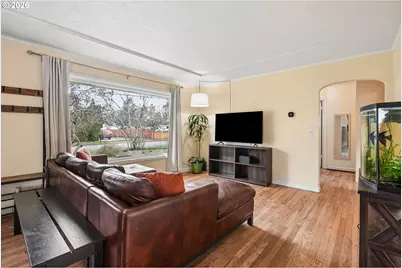 13314 SE Bush St, Portland, OR 97236 - Photo 5