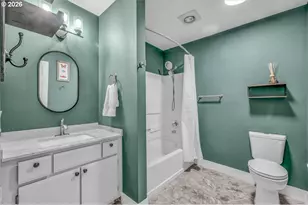 5142 SW Multnomah Blvd, Portland, OR 97219 - Photo 13