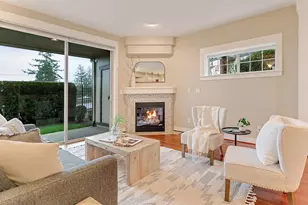 3642 SW Baird St, Portland, OR 97219 - Photo 3