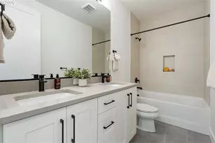 16162 NW Newberry Ln, Portland, OR 97229 - Photo 17