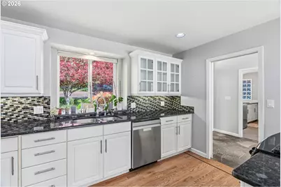 16 Little Cape Horn Rd, Cathlamet, WA 98612 - Photo 9