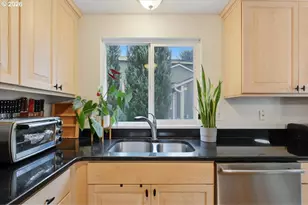 17103 SE 18th St, Vancouver, WA 98683 - Photo 9