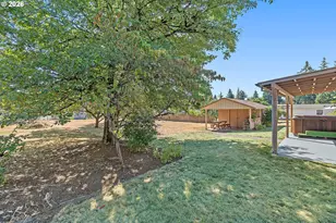1720 SE 130th Ave, Portland, OR 97233 - Photo 39