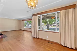1720 SE 130th Ave, Portland, OR 97233 - Photo 13