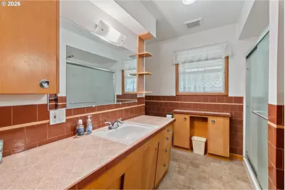 1720 SE 130th Ave, Portland, OR 97233 - Photo 25