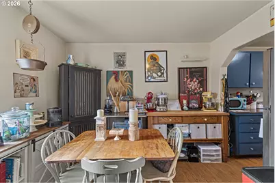 931 S 4th St, Coos Bay, OR 97420 - Photo 17