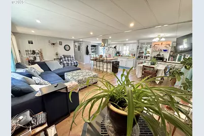 160 Hilltop Dr, Lakeside, OR 97449 - Photo 11