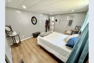 160 Hilltop Dr, Lakeside, OR 97449 - Photo 13