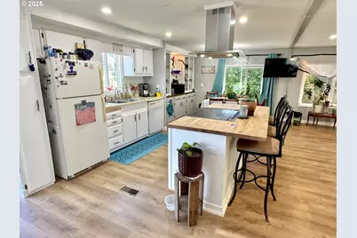 160 Hilltop Dr, Lakeside, OR 97449 - Photo 7