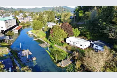 160 Hilltop Dr, Lakeside, OR 97449 - Photo 35