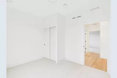 521 W 20th Way, La Center, WA 98629 - Photo 11