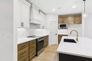 521 W 20th Wy, La Center, WA 98629 - Photo 5