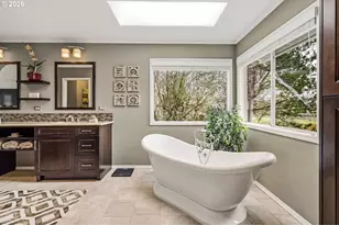 6108 SW Kruse Ridge Dr, Portland, OR 97219 - Photo 29