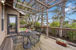 6108 SW Kruse Ridge Dr, Portland, OR 97219 - Photo 37