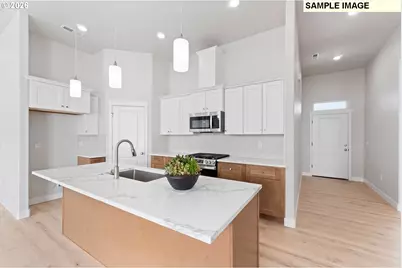 1238 SE Kimber Dr, Hermiston, OR 97838 - Photo 5