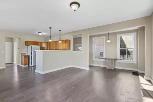 686 29th St, Astoria, OR 97103 - Photo 21