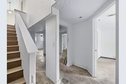 686 29th St, Astoria, OR 97103 - Photo 33