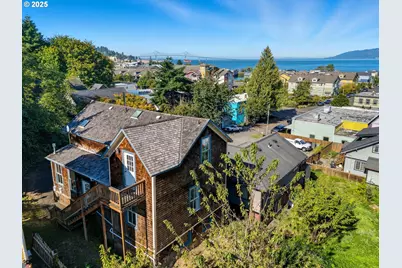 686 29th St, Astoria, OR 97103 - Photo 41