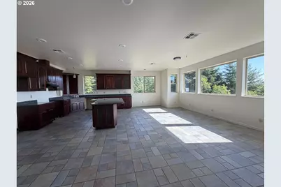 47500 Pacific View Dr, Langlois, OR 97450 - Photo 13