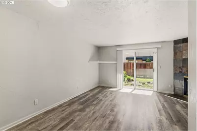 1488 Fetters Loop, Eugene, OR 97402 - Photo 3