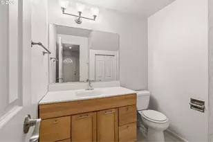 1488 Fetters Loop, Eugene, OR 97402 - Photo 13