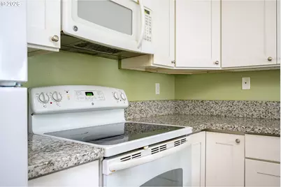 5470 SW Alger Ave, Beaverton, OR 97005 - Photo 17