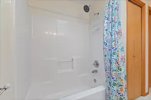 621 SE 11th Cir, Troutdale, OR 97060 - Photo 31