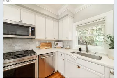 623 NE Randall Ave, Portland, OR 97232 - Photo 7