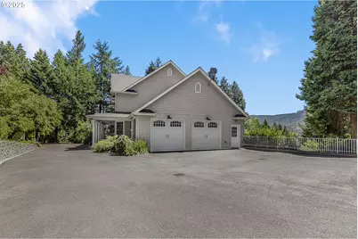 375 Marina Vista Dr, Lowell, OR 97452 - Photo 39