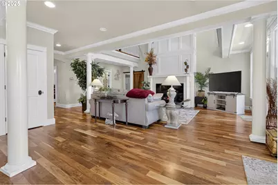 375 Marina Vista Dr, Lowell, OR 97452 - Photo 11