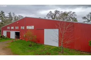 10425 Edmunson Dr SE, Salem, OR 97317 - Photo 15