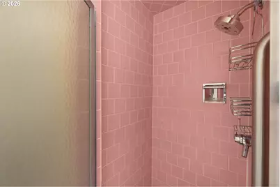 2393 SW Park Pl #302, Portland, OR 97205 - Photo 25