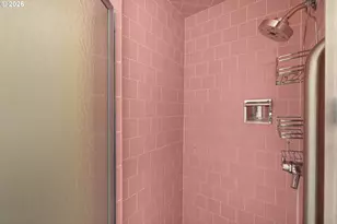 2393 SW Park Pl, Portland, OR 97205 - Photo 25