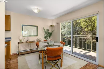 2393 SW Park Pl #302, Portland, OR 97205 - Photo 15