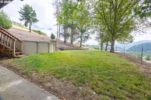 639 Cattle Dr, Roseburg, OR 97470 - Photo 23